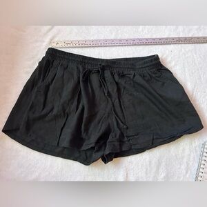 Black “Universal Threads” Shorts​